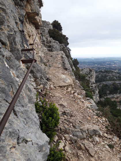 Montée vers le mont Gaussier