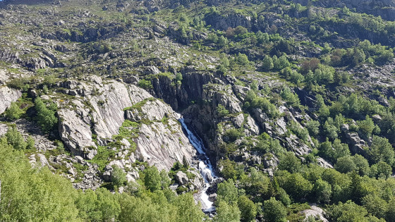 Montée vers les étangs