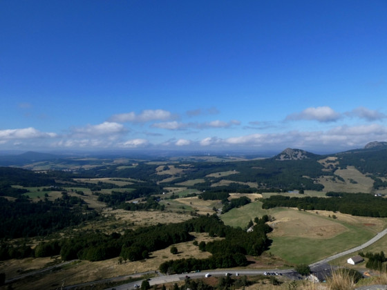 Monts environnants