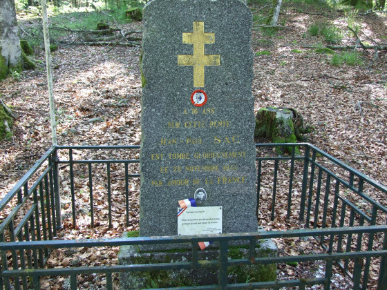 Monument  Jean Paul SAC