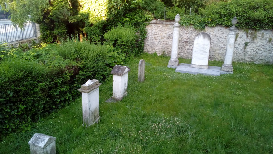 Monuments funéraires