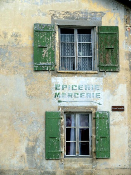 Môtiers - Maisons