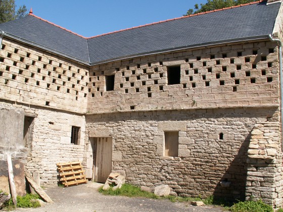 Porz-Poulhan sur le moulin de Tréouzien et les sites archéologiques