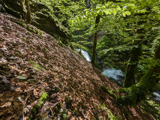 Mûr à franchir au-dessus de la 3ème cascade