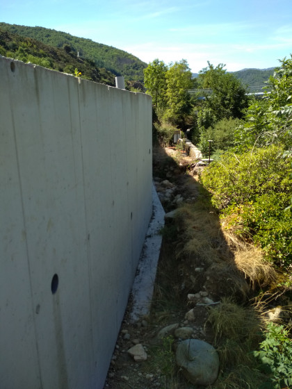 Mur de b&eacute;ton