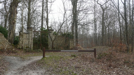 Mur en ruines