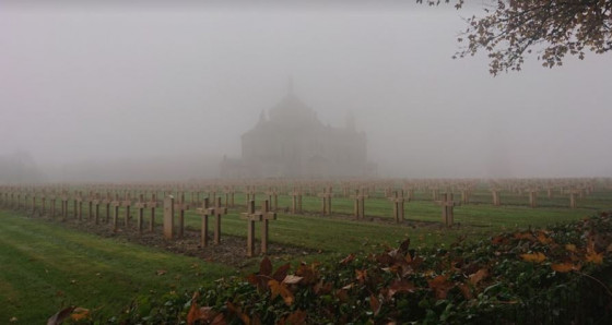 N-D de Lorette dans le brouillard