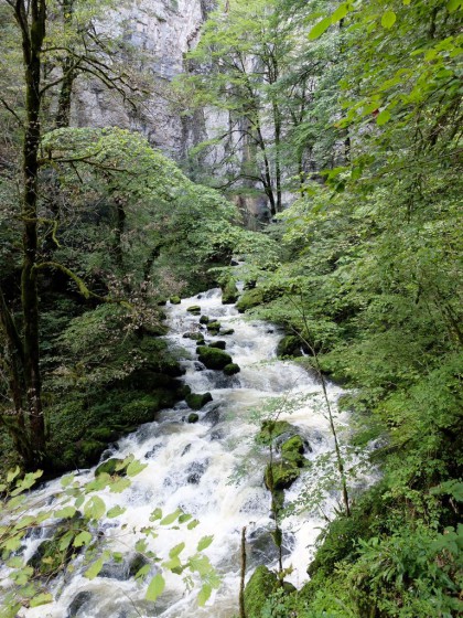 Nans-sous-Sainte-Anne : La Grotte Sarrazine