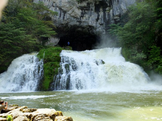Nans-sous-Sainte-Anne : La source du Lison