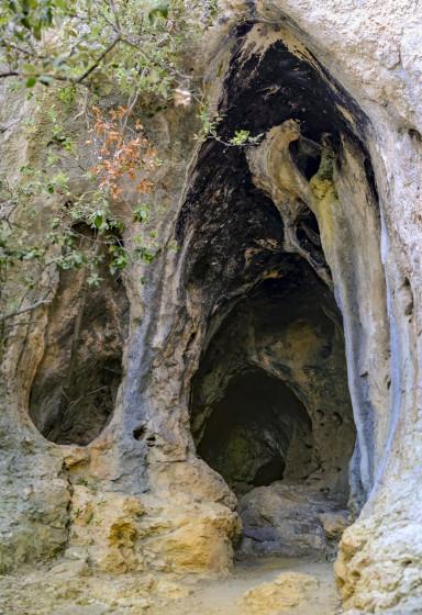 Oh, encore une grotte