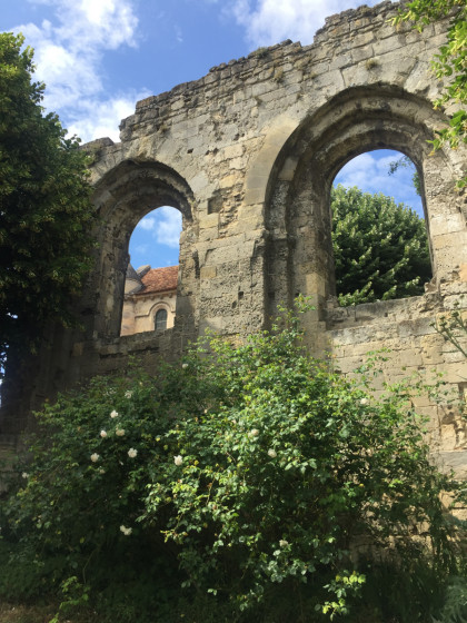 Pan de mur en ruine