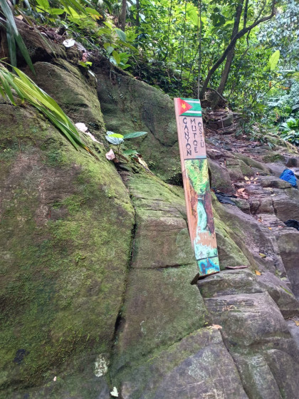 panneau à l\'entrée du canyon