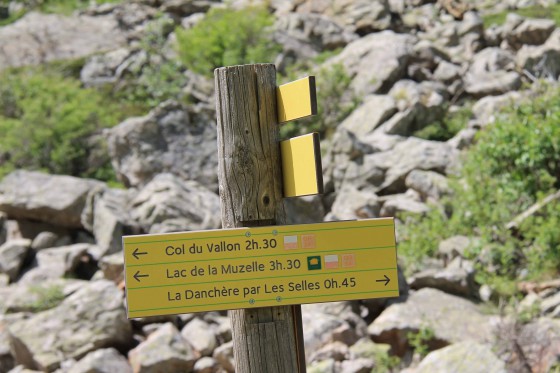 Le lac du Lauvitel depuis La Danchère