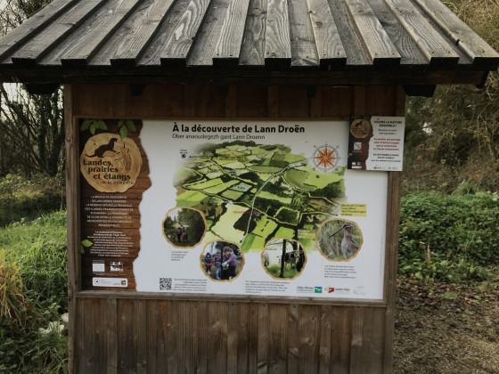 panneau touristique