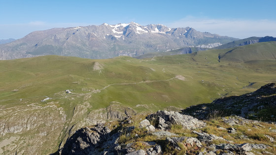 Panorama du bas du plateau d\'Emparis