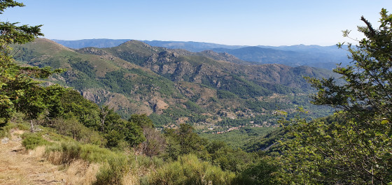 Panorama sur la montagne ardéchoise