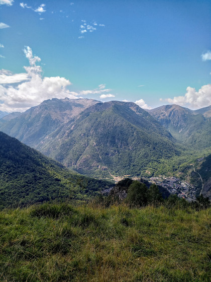 Panorama sur la vallée
