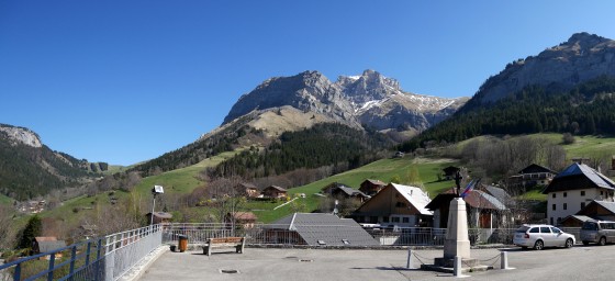 panoramique du point de depart a l\'eglise de montmin