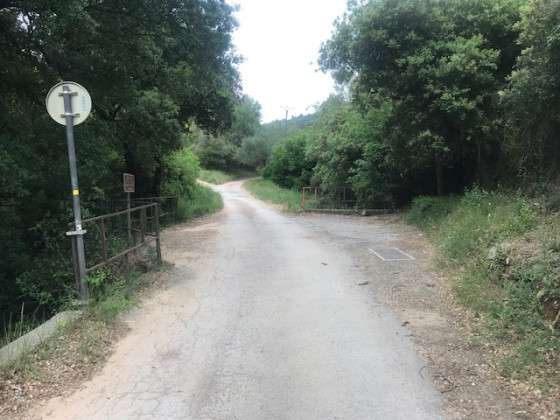 Parking avant le macadam