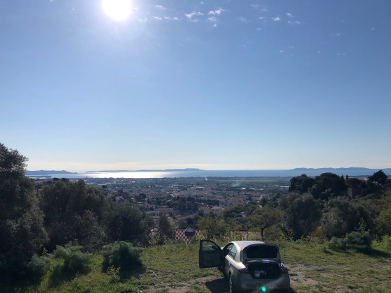 Parking - Vue mer et îles