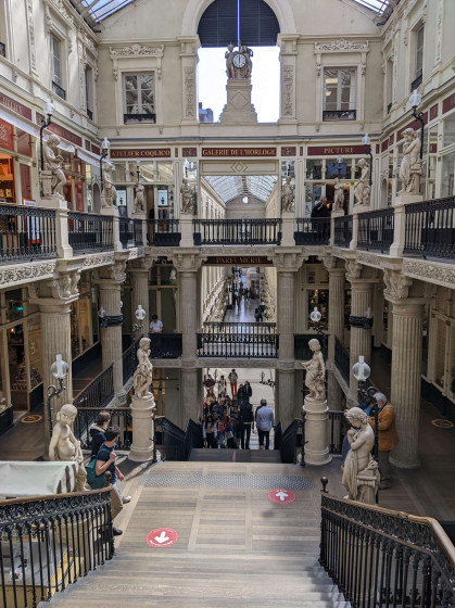 Passage Pommeray - Galerie de l'horloge