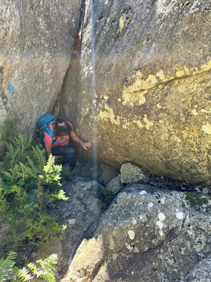 passage sous les rochers