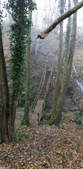 Passerelle de Chalou