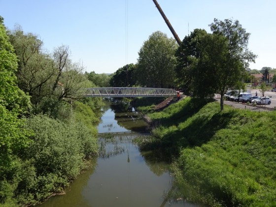 Passerelle piétonne/cyclistes sur l\'Albe.