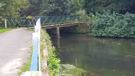 Passerelle sur la Lys