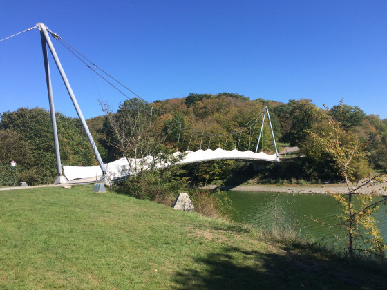 Passerelle suspendue