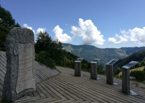 Paysage devant  Mémorial de la Borne au lion