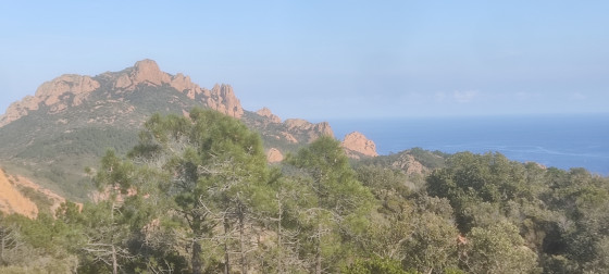 Pic du Cap Roux.
