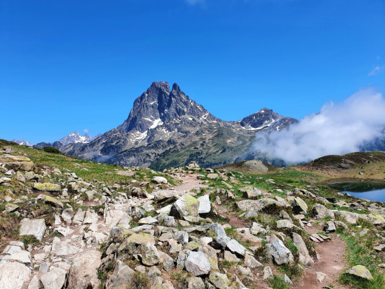 Pic du Midi d\'Ossau depuis le Lac de Miey