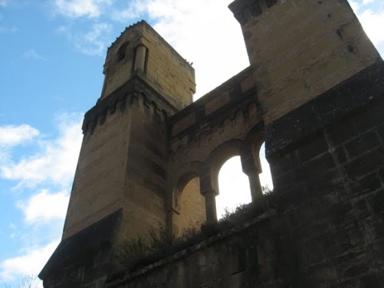 Pilier de l\'ancien pont de Mirabeau