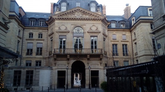 Place de Valois