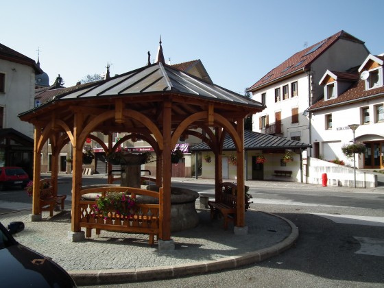 Place du village de Foncine le Haut