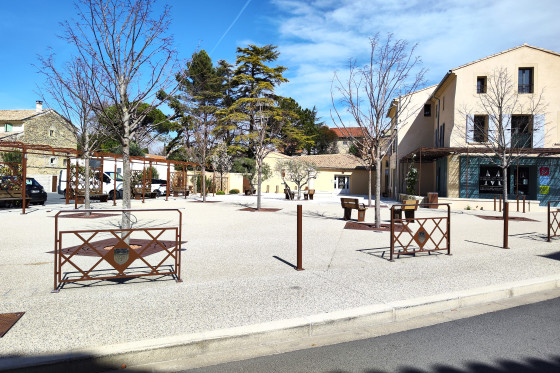 Place provençale de la place des Félibres