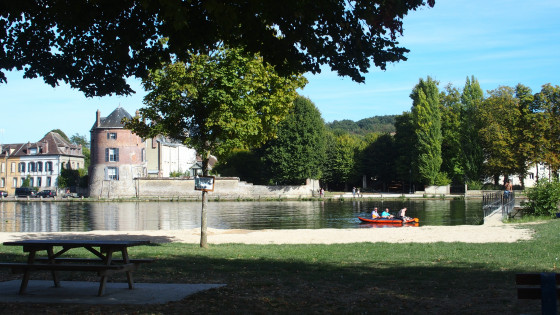 Plage à Villeneuve-sur-Yonne