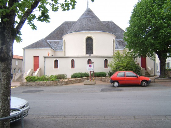 Point de départ: chevet de l'église de maisdon sur Sèvre.