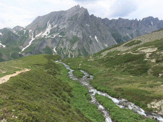 Point de vue avant l\'arrivée aux lacs