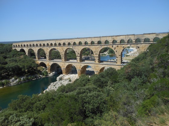 Point de vue sur le pont du Gard.