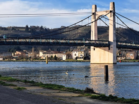 Pont de Condrieu