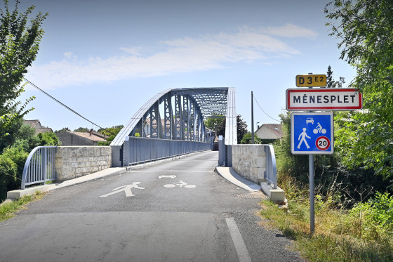 Pont de Ménesplet