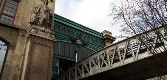 Pont du m&eacute;tro