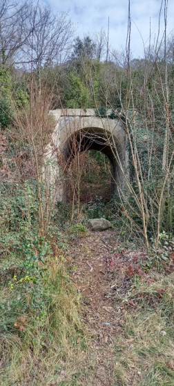 Pont sous la voie ferrée