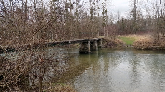 pont sur la Laignes