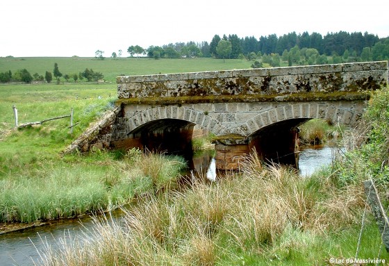 Pont sur le Thaurion