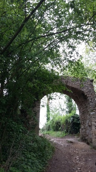 Porte des bourdeaux