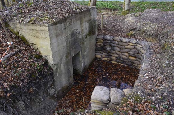 Position de barrage de la route de Moos