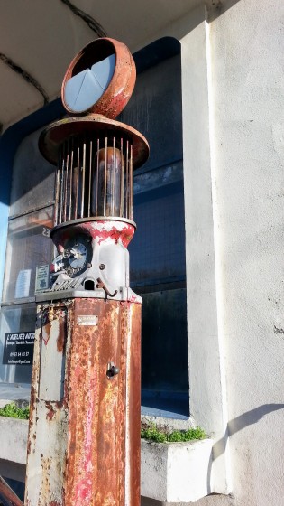 Poste à essence